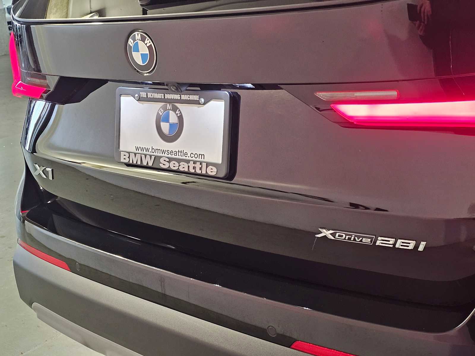 Used 2023 BMW X1 xDrive28i w/ Convenience Package image 7