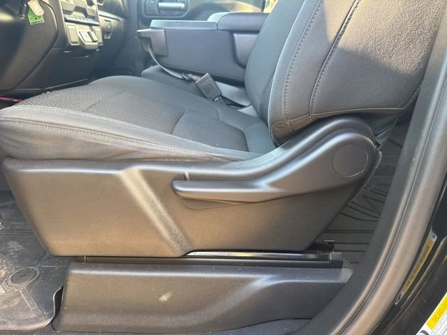 Used 2020 Chevrolet Silverado 1500 Custom w/ Custom Value Package image 13