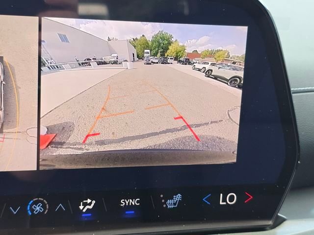 New 2026 Chevrolet Traverse LT w/ Driver Confidence Package image 6