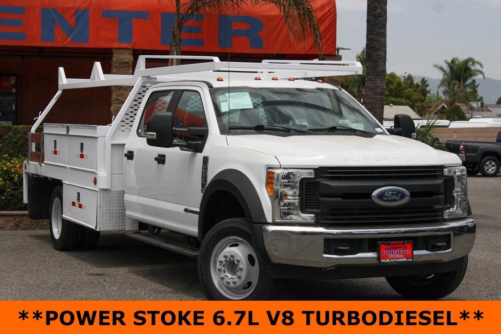 Used 2017 Ford F550 2WD Crew Cab Super Duty image 2