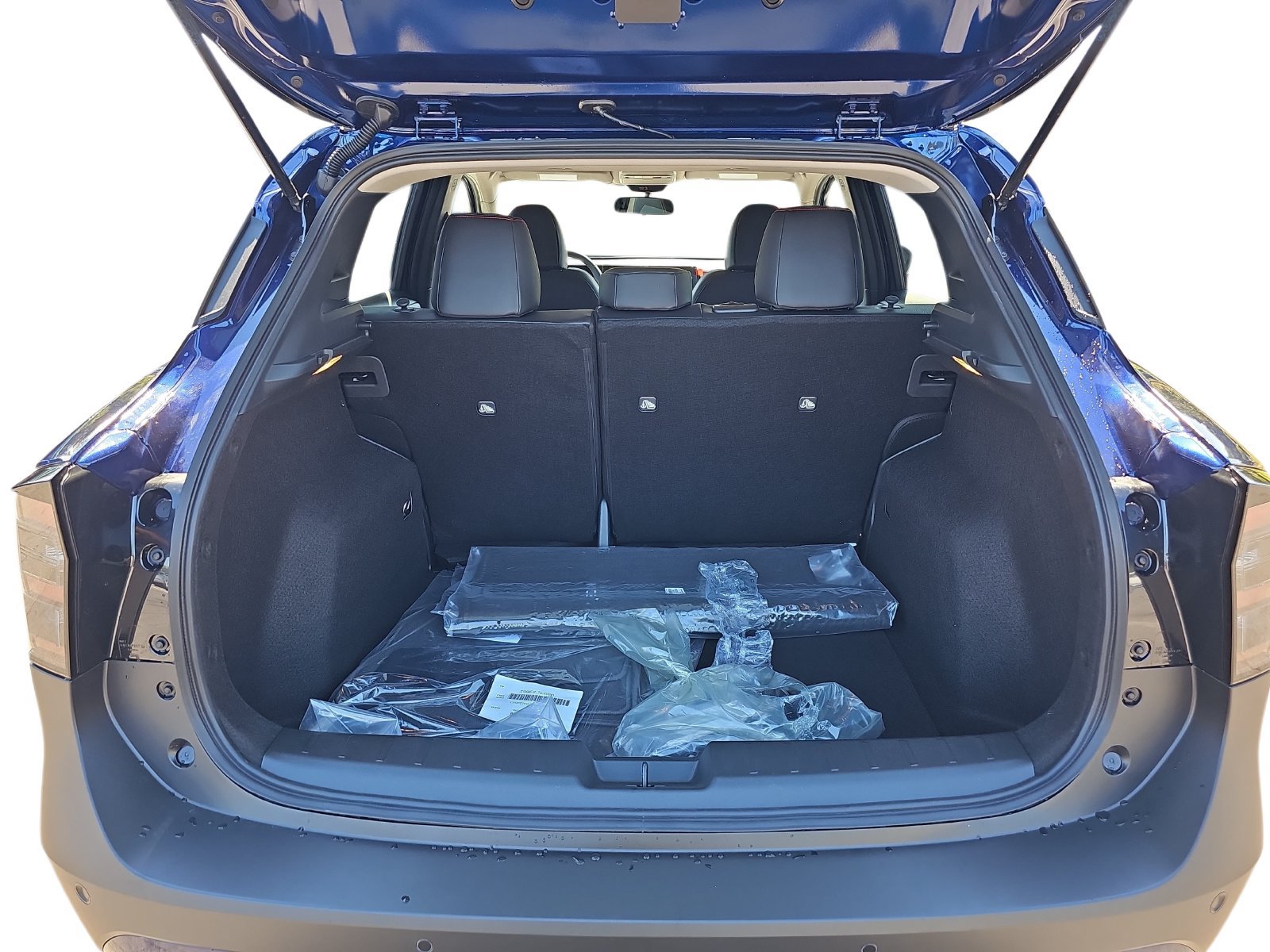 New 2027 Nissan Kicks SR FWD image 29