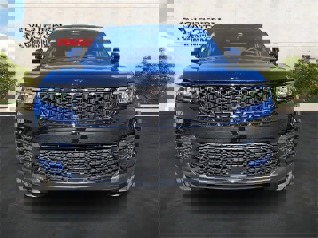 New 2025 Jeep Grand Cherokee Altitude image 8