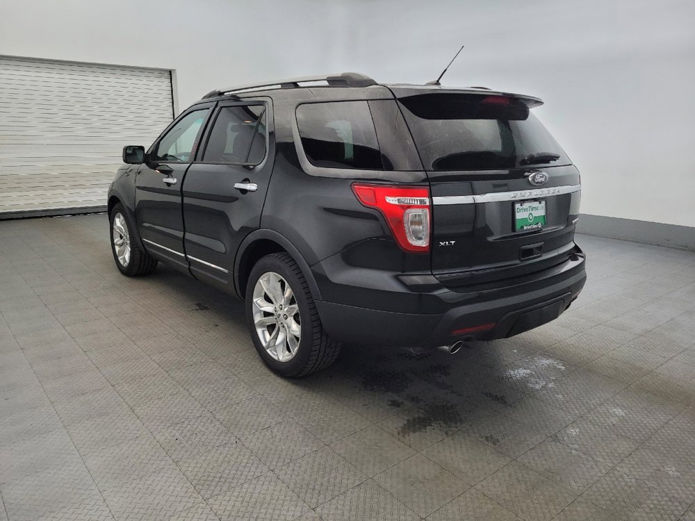 Used 2014 Ford Explorer XLT w/ Equipment Group 202A FWD image 5