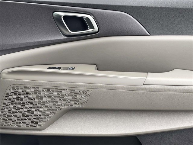 New 2026 Kia Carnival EX image 20