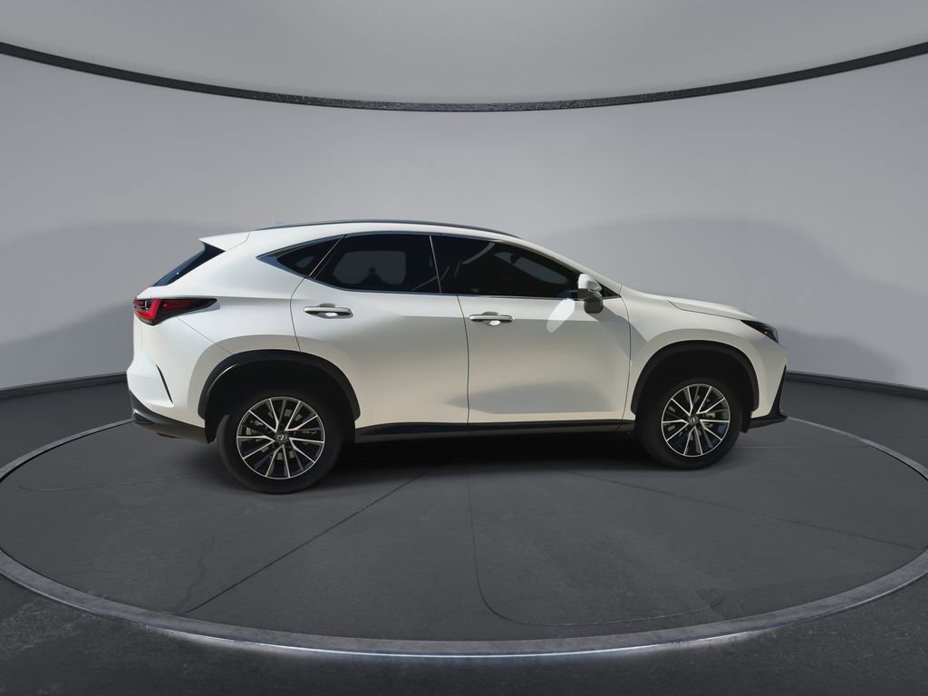 Used 2024 Lexus NX 250 FWD image 9