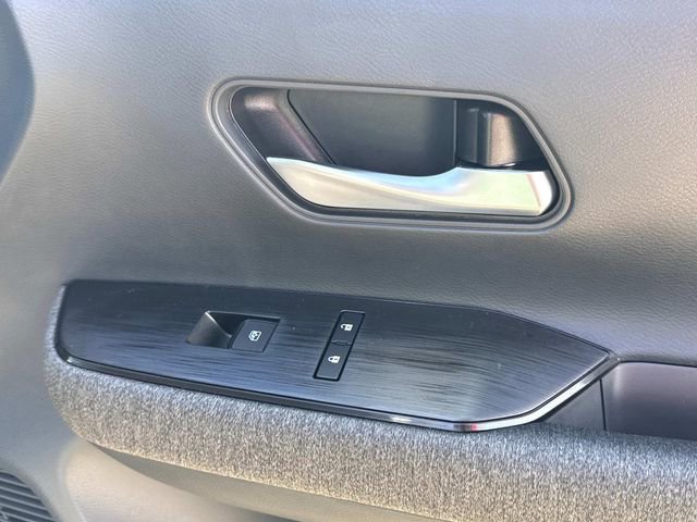 New 2026 Nissan Kicks SV image 17