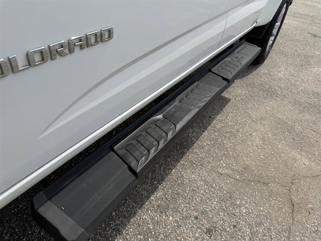 Used 2020 Chevrolet Colorado LT w/ LT Convenience Package RWD image 10