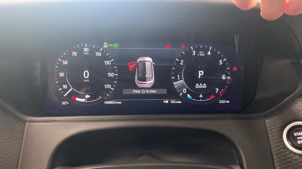 Used 2021 Land Rover Range Rover Velar R-Dynamic S image 20