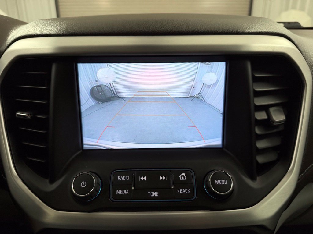 Used 2019 GMC Acadia SLT w/ LPO, Floor Liner Package FWD image 15