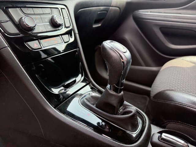 Used 2018 Buick Encore Preferred FWD image 28