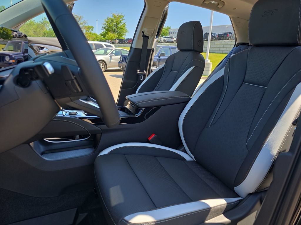 New 2026 Buick Envision Sport Touring AWD/4WD image 15