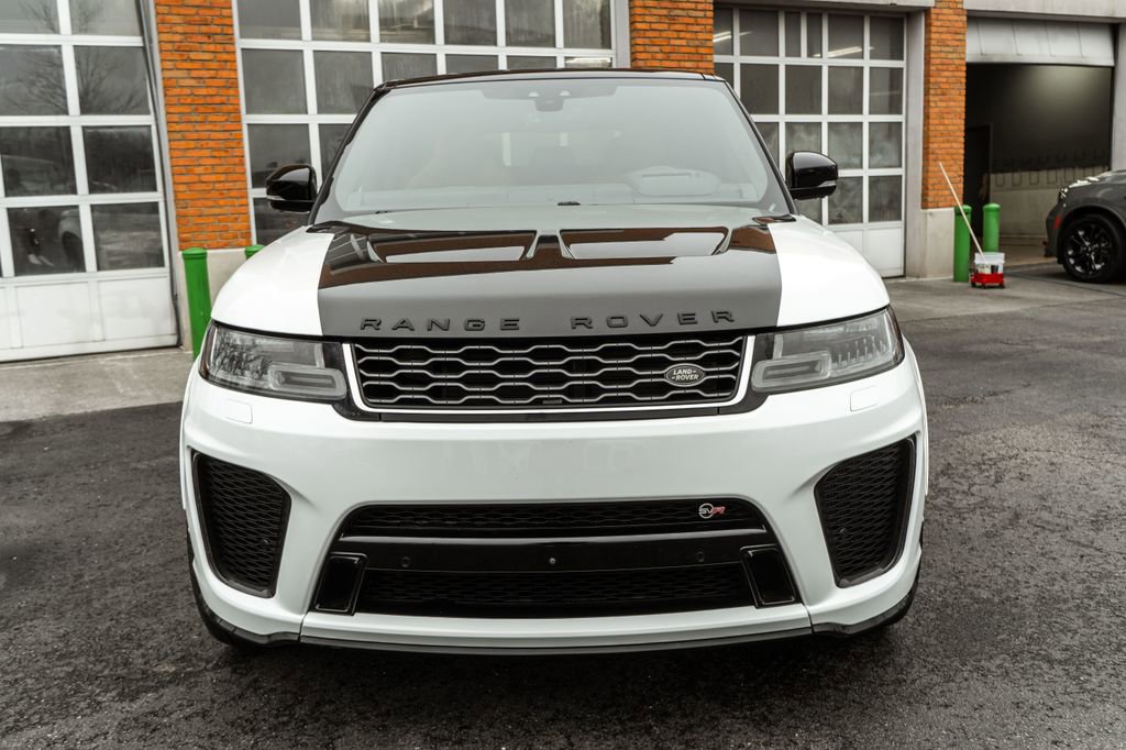 Used 2020 Land Rover Range Rover Sport SVR image 43
