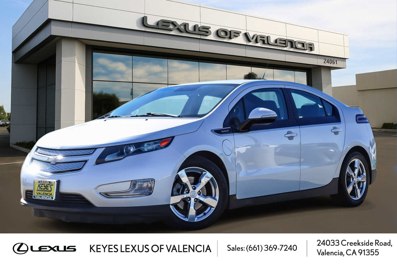 Used 2013 Chevrolet Volt Premium w/ Premium Trim Package FWD image 1