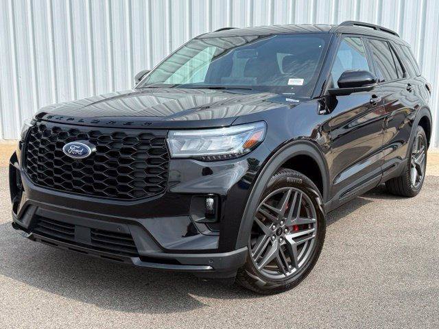 Used 2025 Ford Explorer ST-Line w/ ST-Line Street Pack