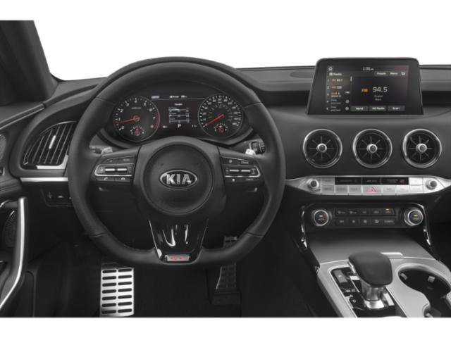 Used 2020 Kia Stinger GT1 RWD image 10