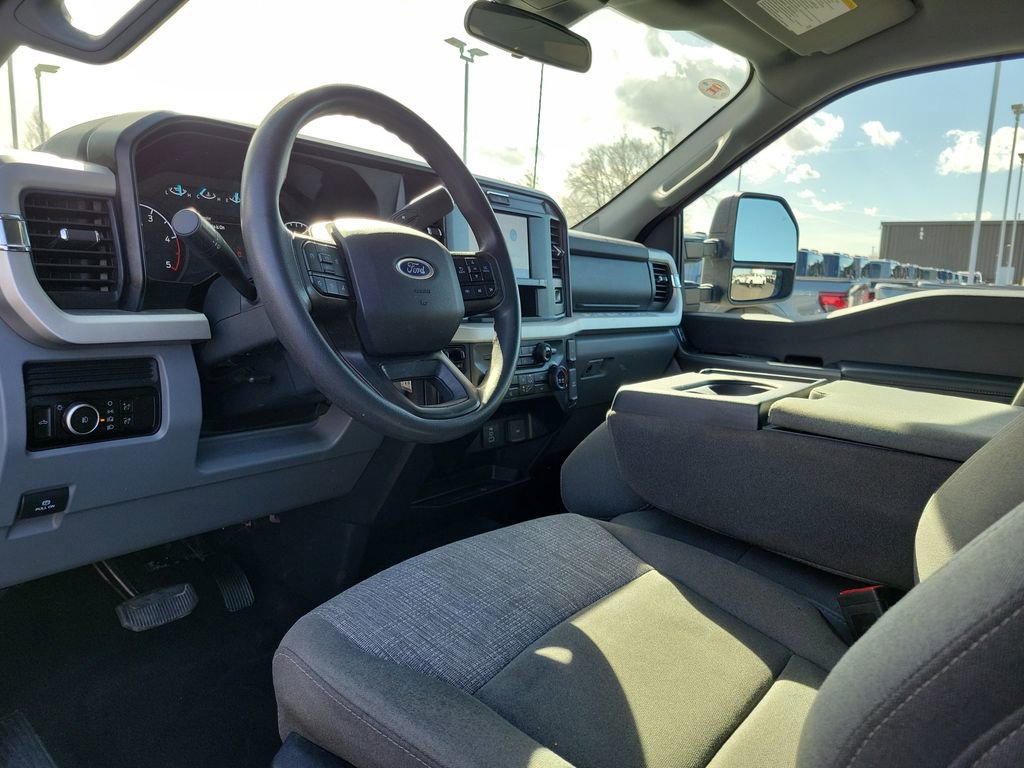 Certified 2025 Ford F250 XLT image 21
