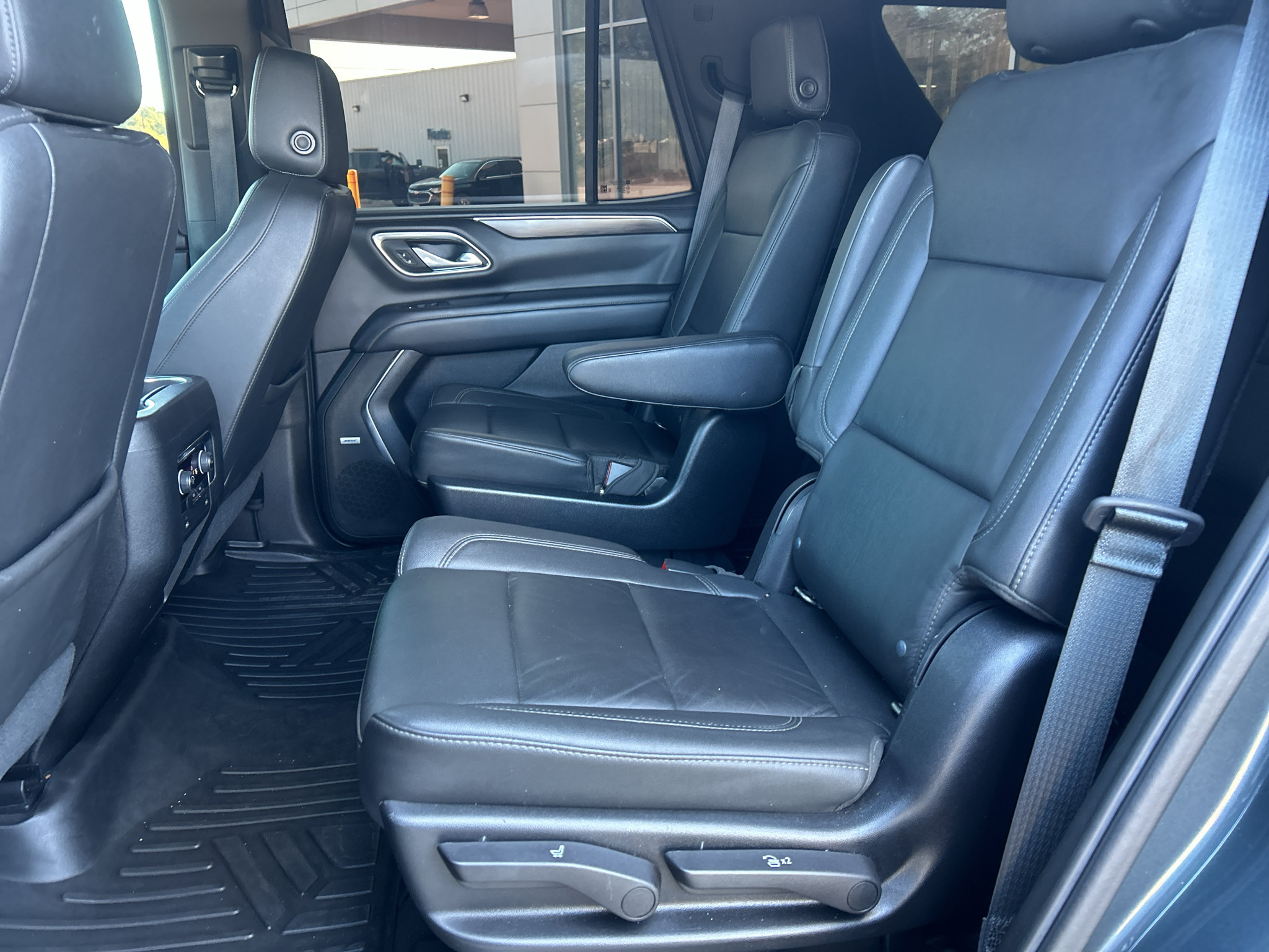 Used 2021 Chevrolet Tahoe LT RWD image 6