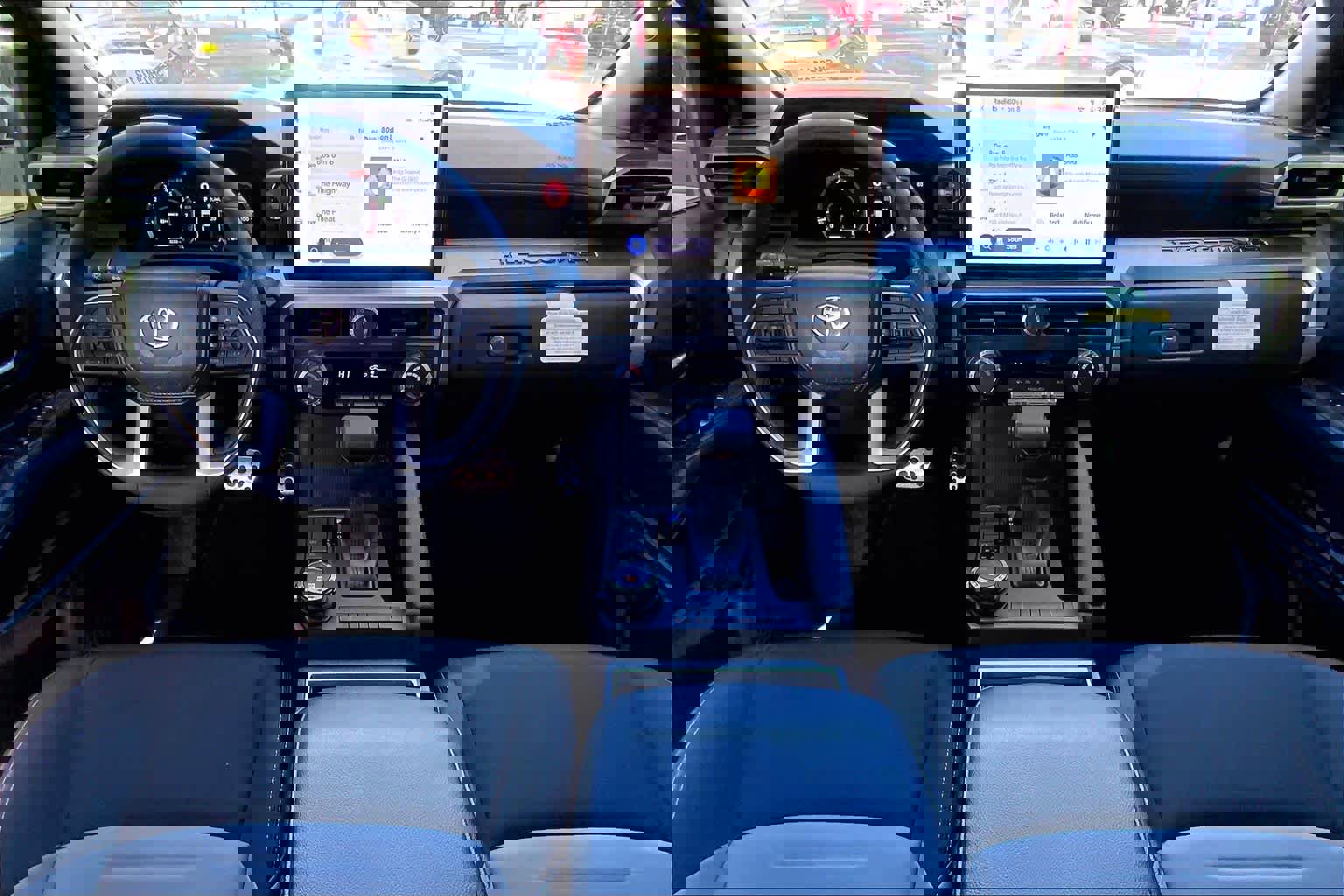 Used 2025 Toyota Tacoma TRD Sport image 16