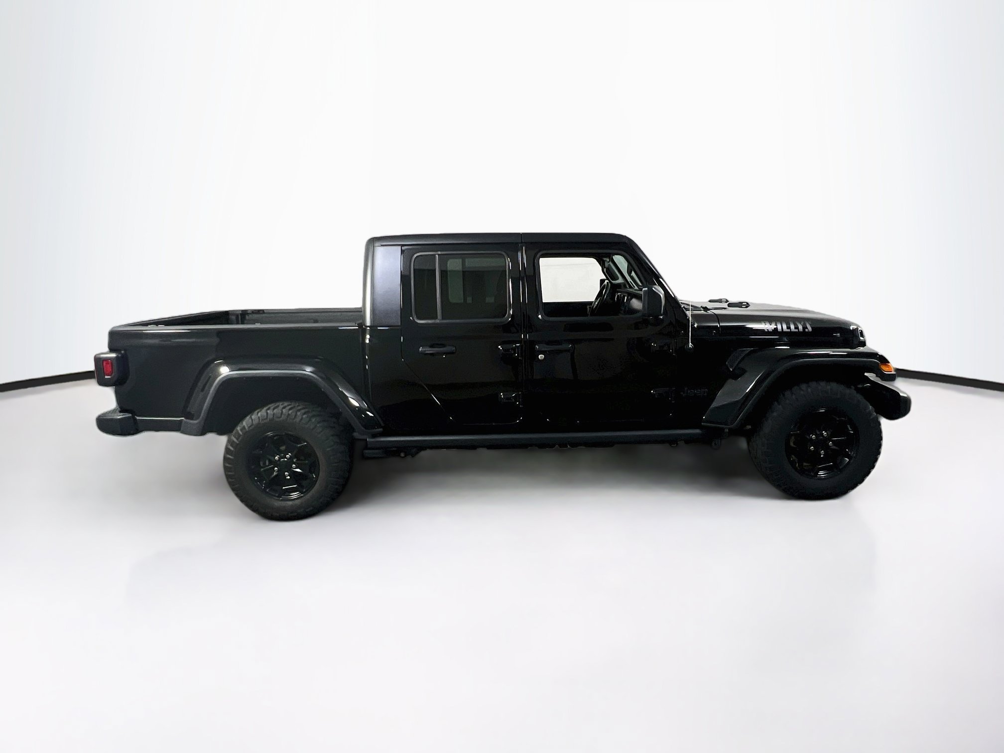 Used 2023 Jeep Gladiator Sport AWD/4WD image 4