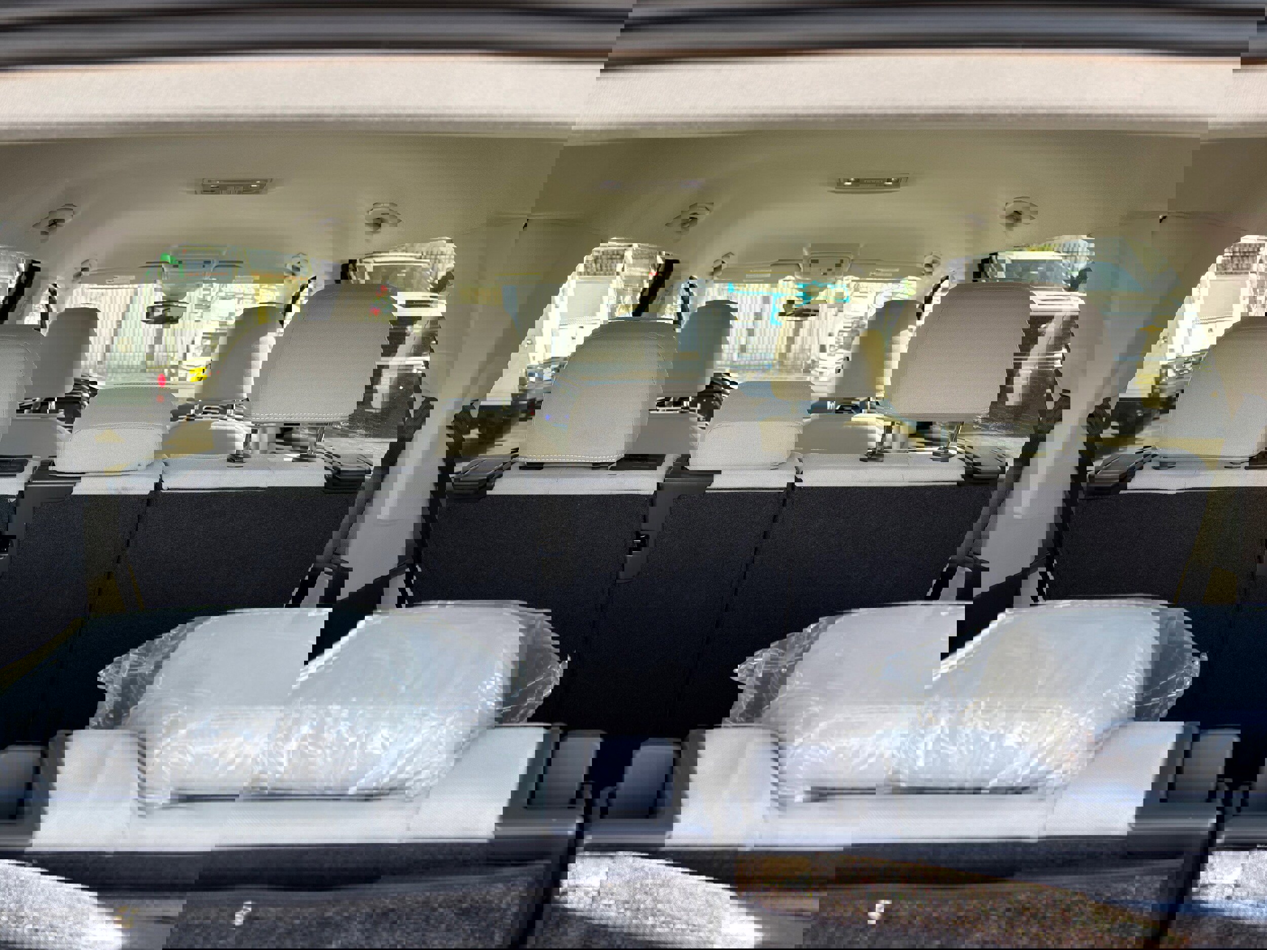 Used 2024 Volkswagen Tiguan S image 17