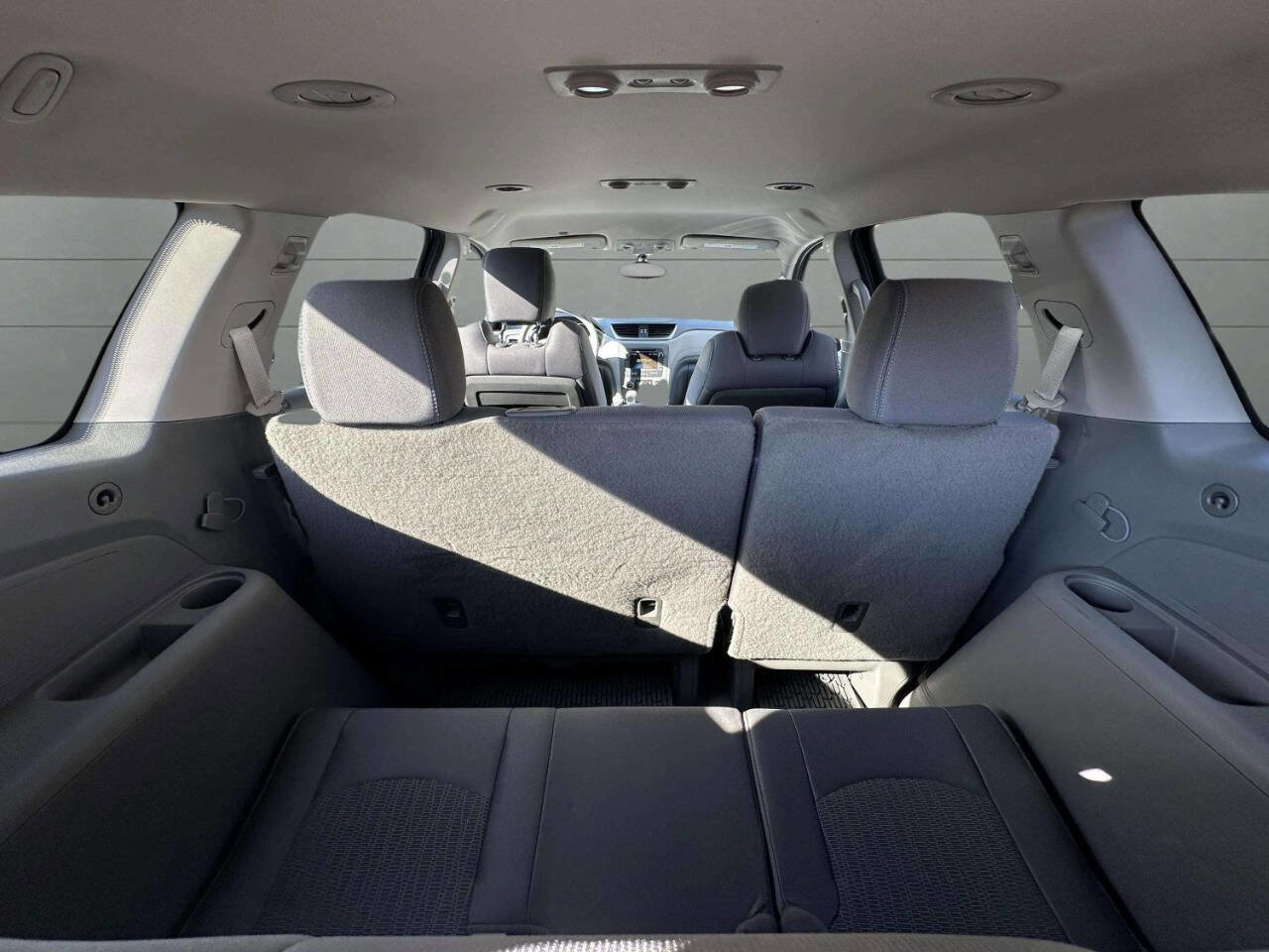 Used 2016 Chevrolet Traverse LS image 8