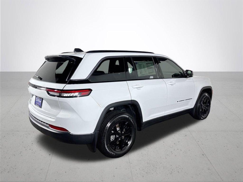 New 2026 Jeep Grand Cherokee Altitude AWD/4WD image 6