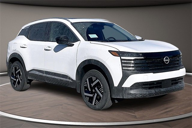 New 2026 Nissan Kicks SV w/ SV Premium Package image 2