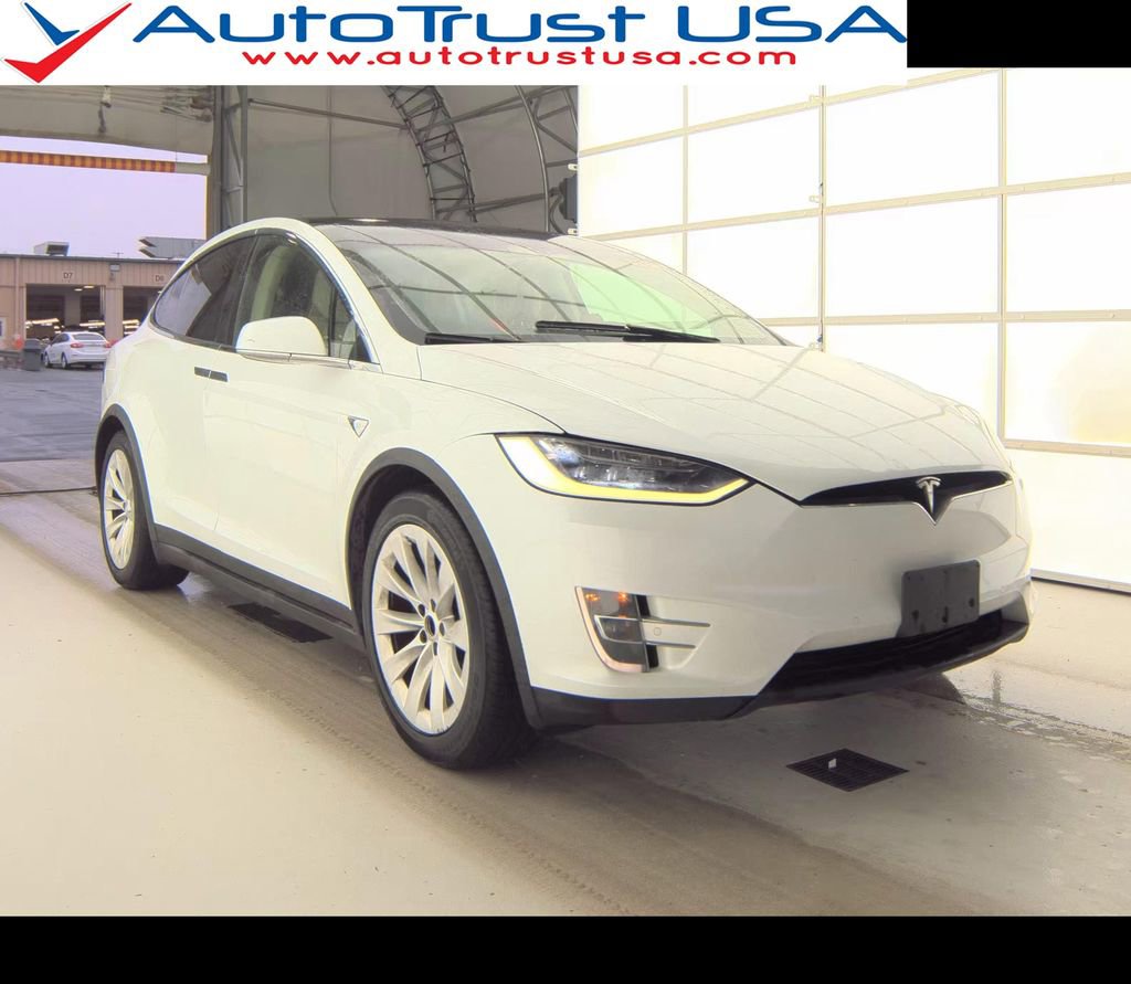 Used 2018 Tesla Model X 100D AWD/4WD image 1