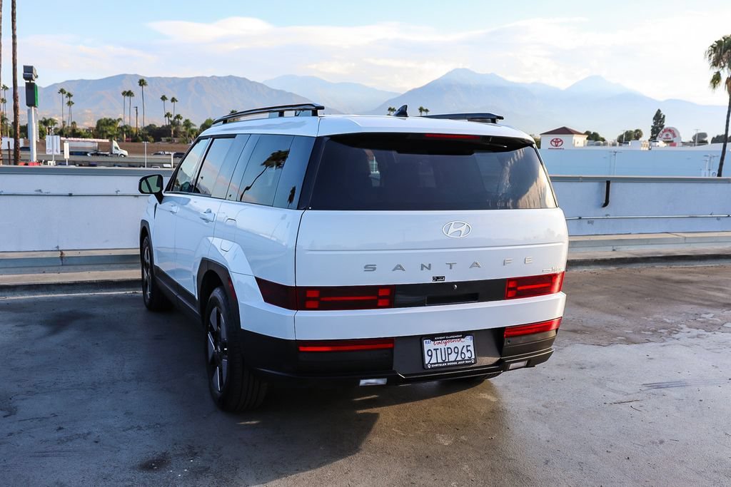 Used 2025 Hyundai Santa Fe SEL AWD/4WD image 7