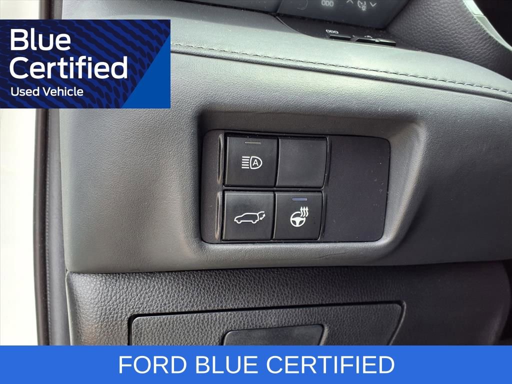 Used 2020 Toyota Highlander Limited FWD image 25