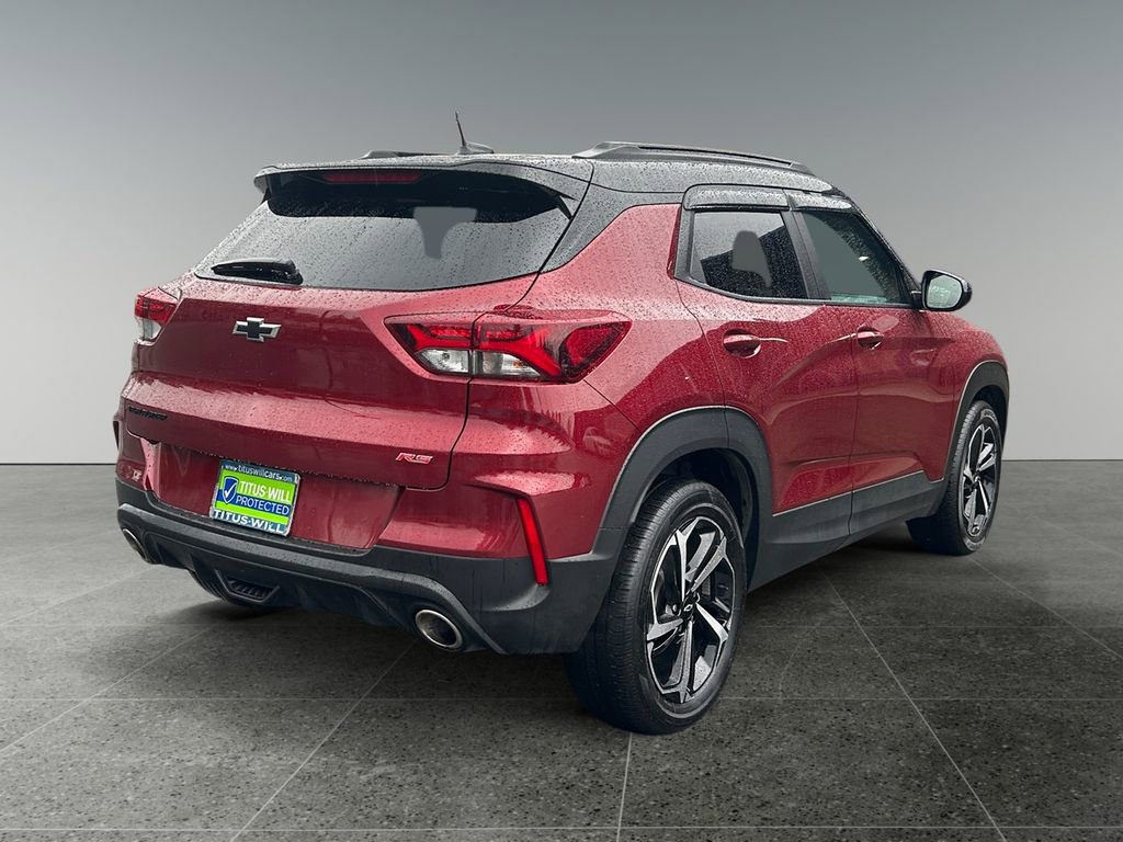 Used 2023 Chevrolet TrailBlazer RS w/ Sun and Liftgate Package image 7