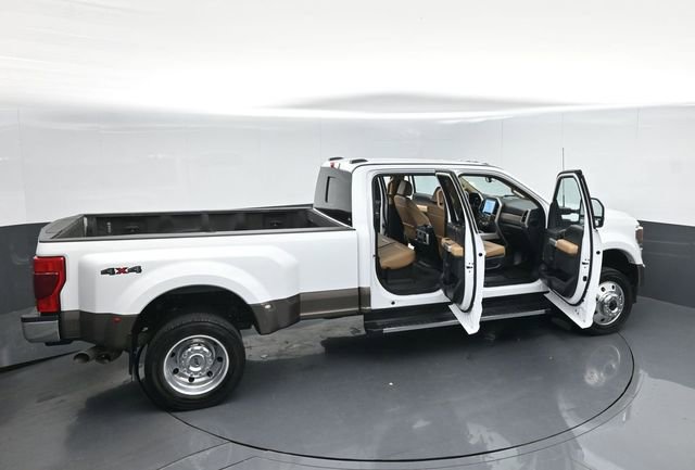 Certified 2022 Ford F450 Lariat w/ Lariat Ultimate Package AWD/4WD image 62