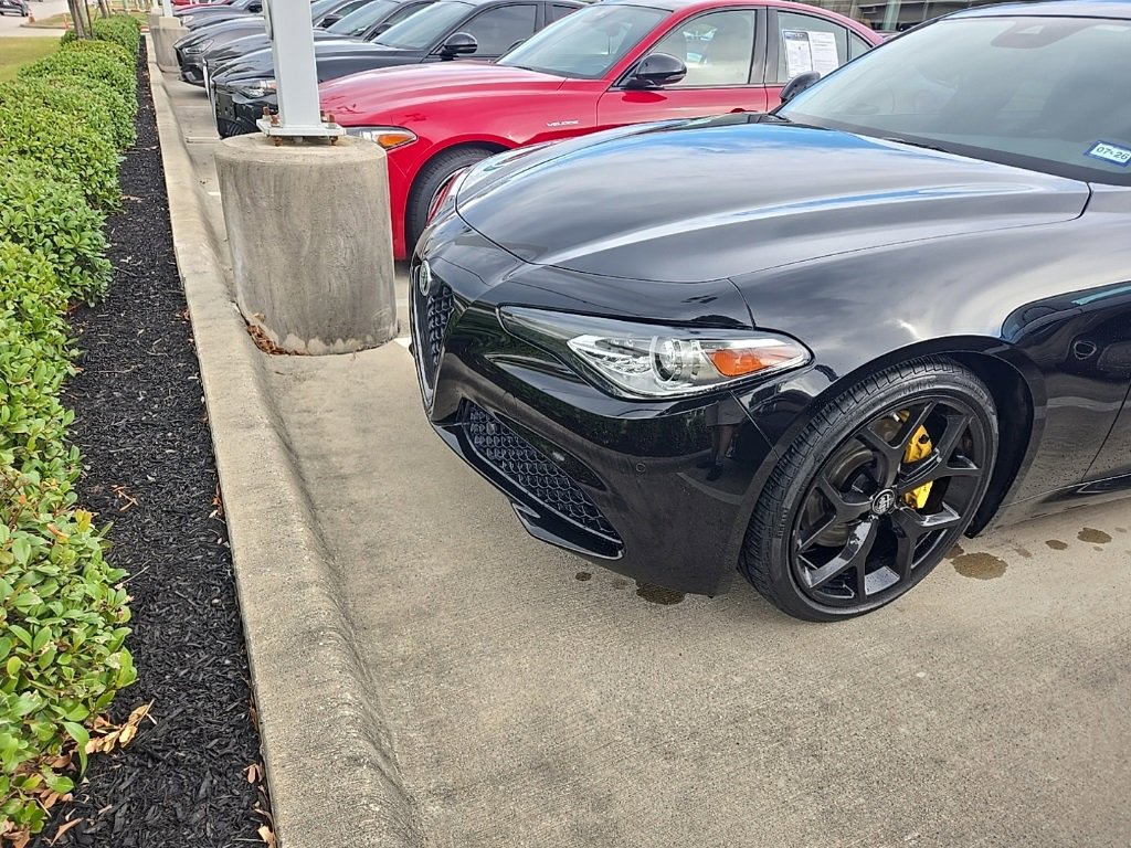 Used 2021 Alfa Romeo Giulia Ti w/ Nero Edizione