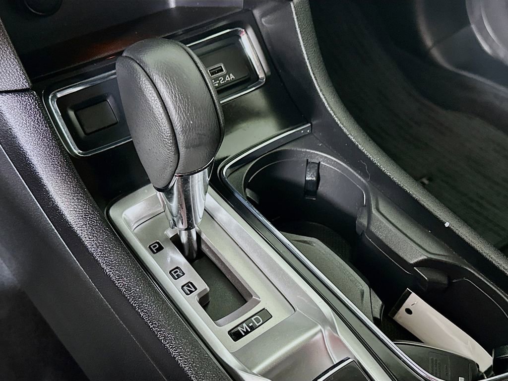 Used 2025 Subaru Ascent Premium image 22