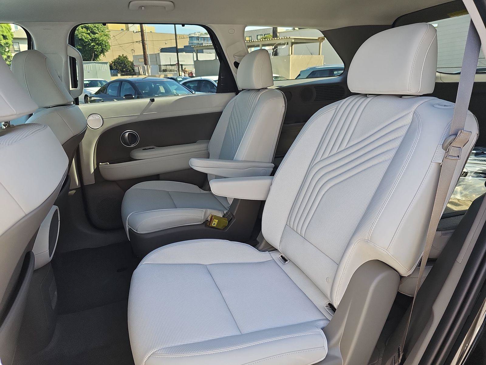 New 2026 Hyundai Palisade SEL w/ Tow & Go Package FWD image 16