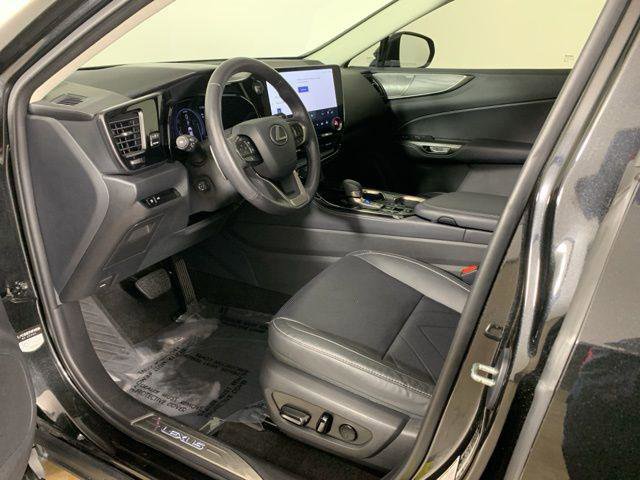 Certified 2024 Lexus NX 350h AWD w/ Vision Package image 31