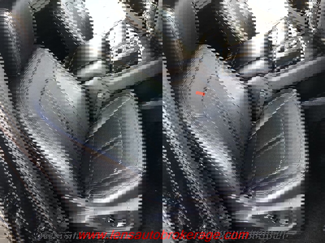 Used 2018 Ford Expedition Max Limited w/ Cargo Package image 25