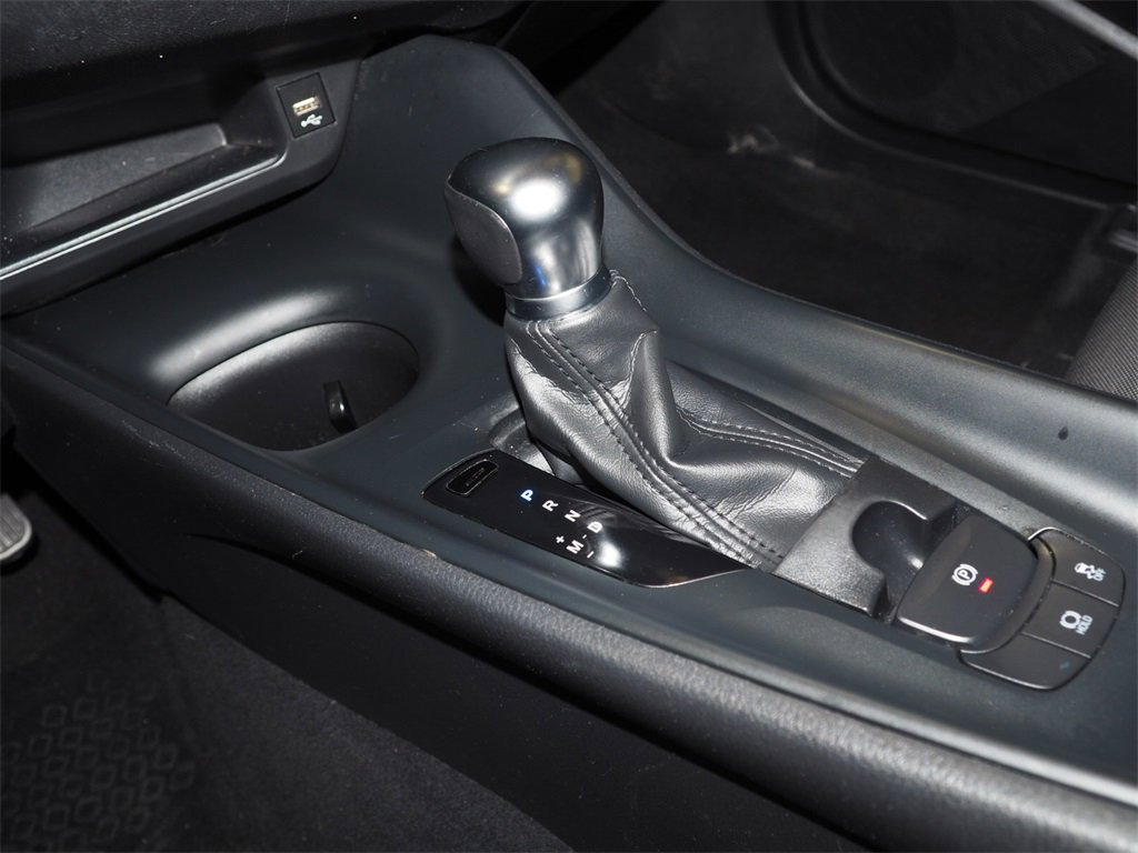 Used 2020 Toyota C-HR LE image 18