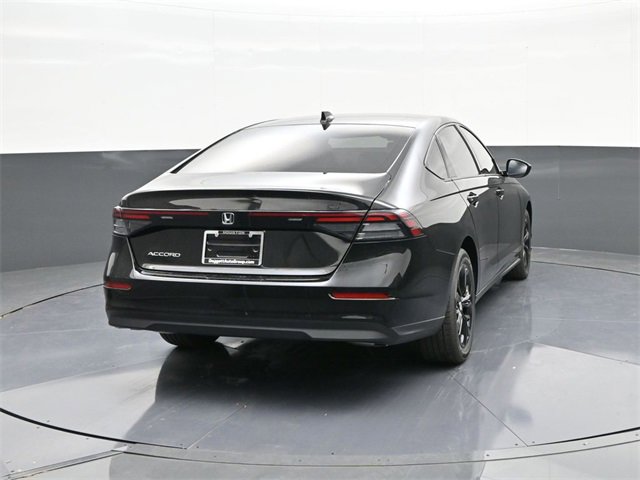 New 2025 Honda Accord SE image 11