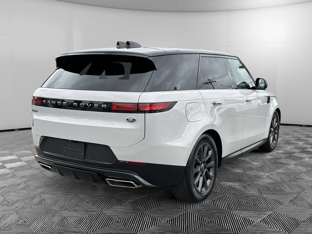 Used 2023 Land Rover Range Rover Sport SE AWD/4WD image 6