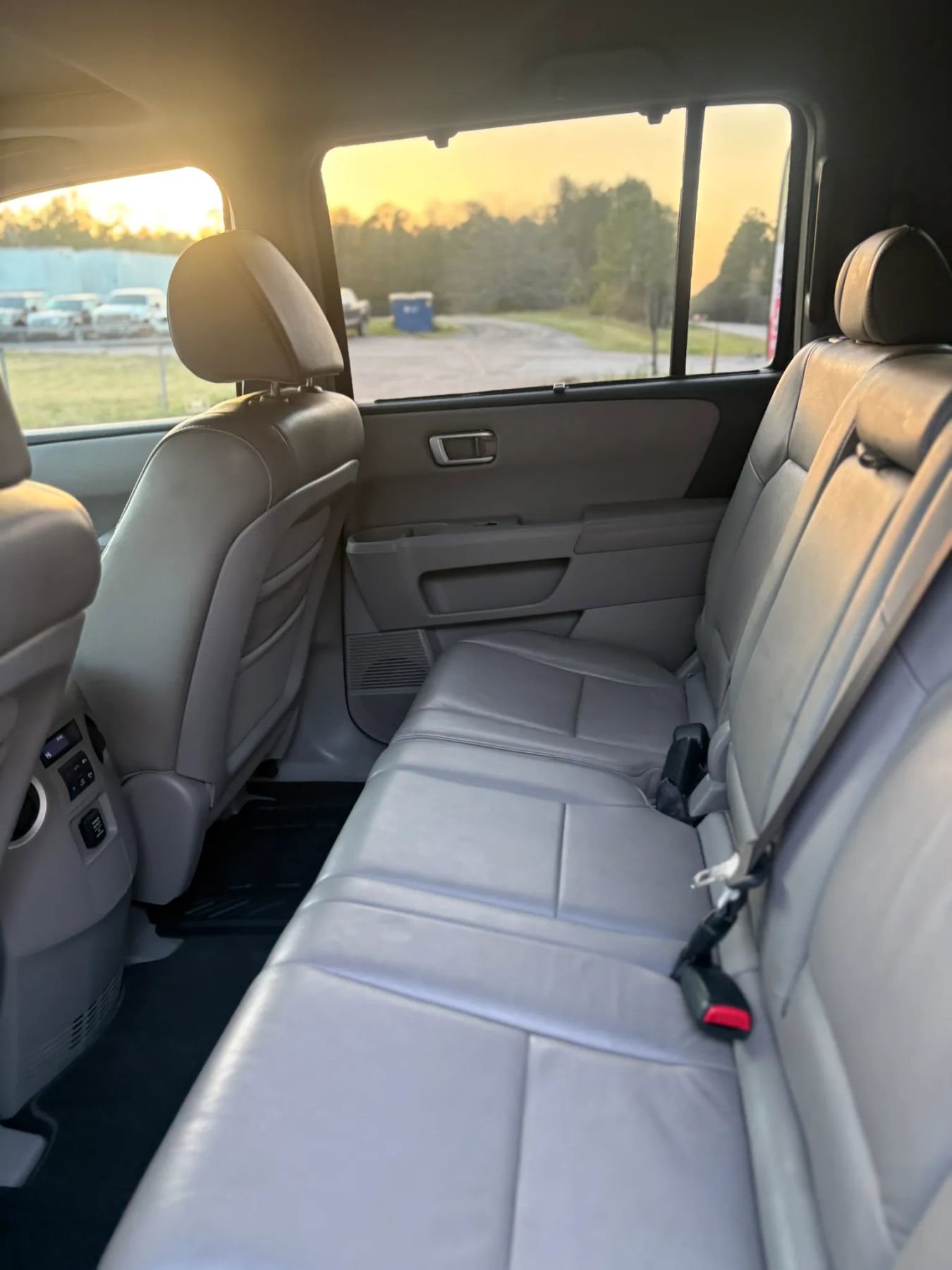 Used 2009 Honda Pilot Touring image 11