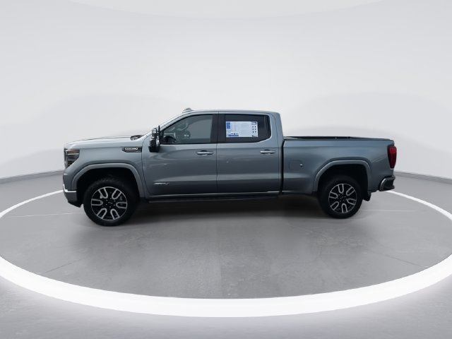 Used 2024 GMC Sierra 1500 AT4 w/ Technology Package AWD/4WD image 5
