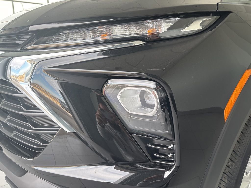 New 2026 Chevrolet TrailBlazer LS AWD/4WD image 27