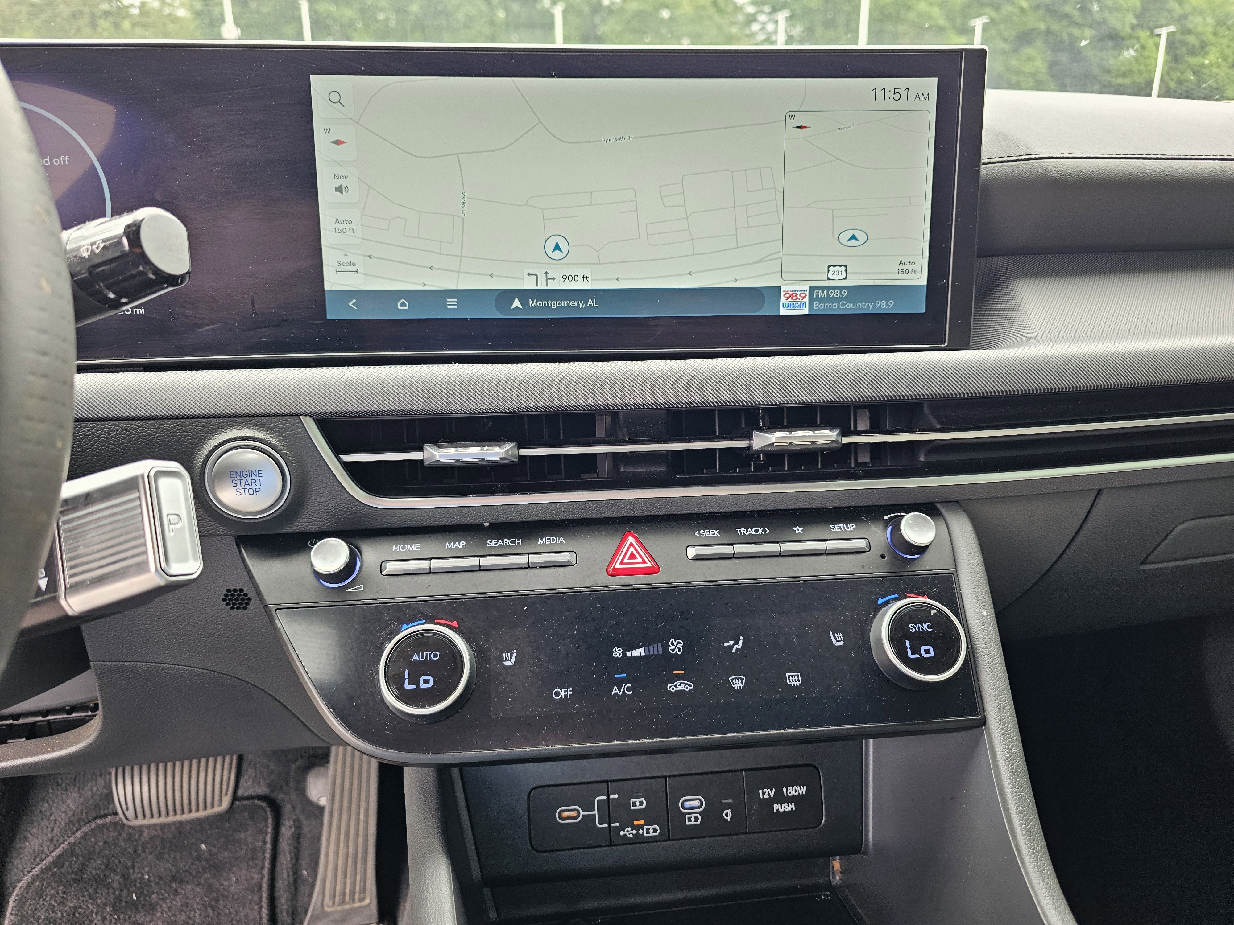 Used 2025 Hyundai Sonata SEL FWD image 25