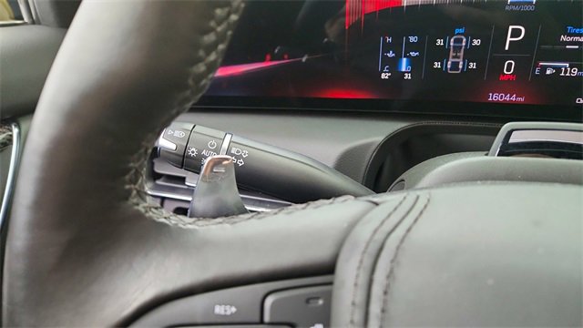 Used 2025 Cadillac CT5 V w/ Technology Package image 42