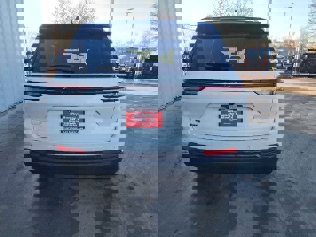 New 2025 Jeep Grand Cherokee Limited image 18