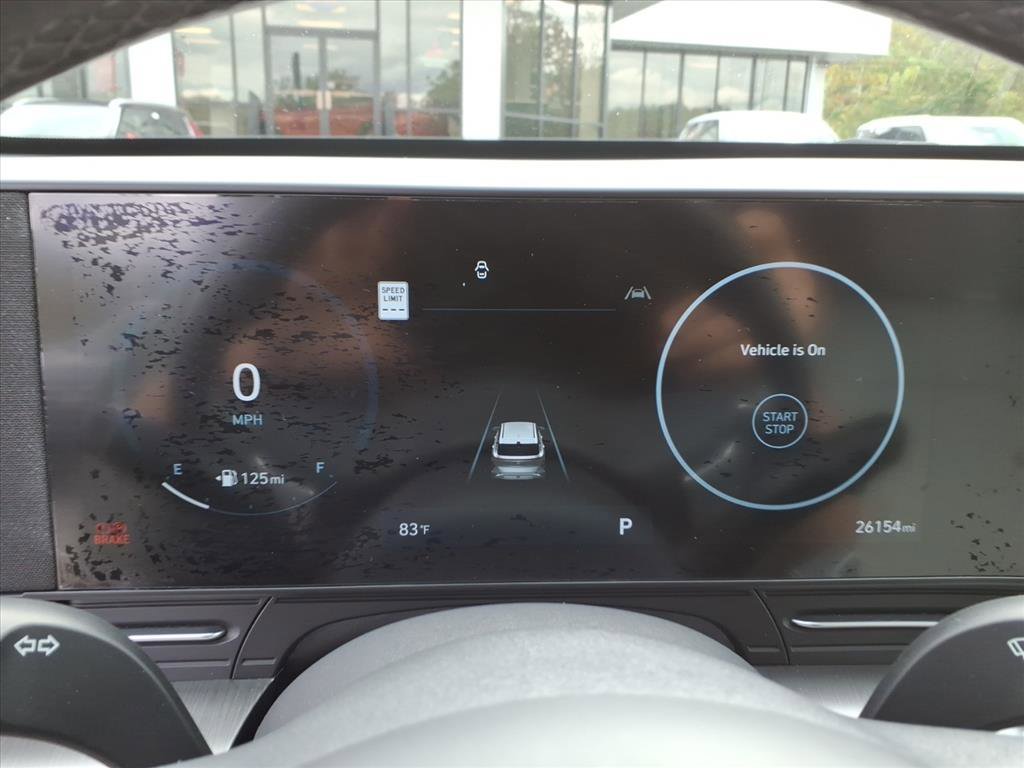 Used 2024 Hyundai Kona Limited image 9