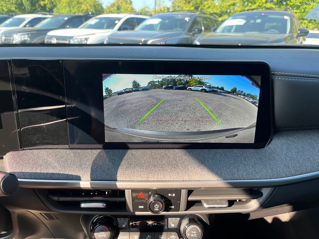 New 2027 Nissan Kicks SV w/ SV Premium Package AWD/4WD image 26