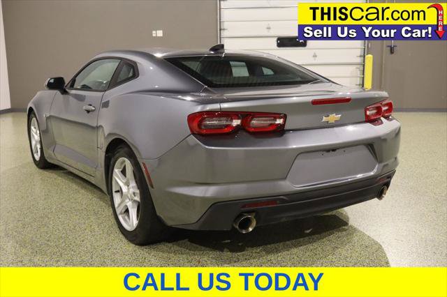 Used 2022 Chevrolet Camaro LT RWD image 6