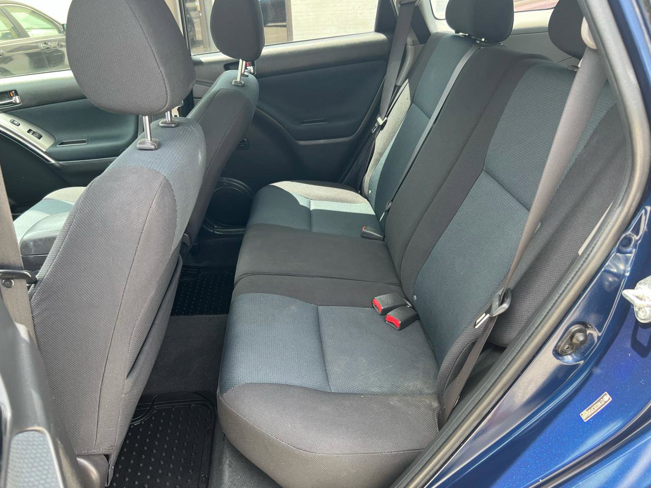 Used 2007 Toyota Matrix FWD image 12